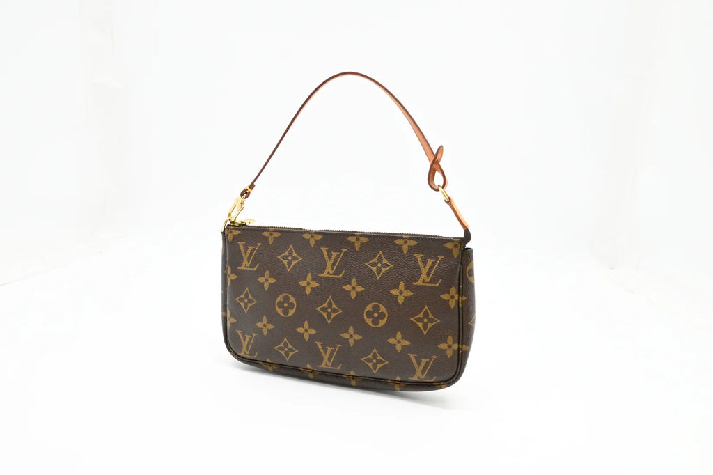 Louis Vuitton Pochette Accessoires in Monogram Canvas