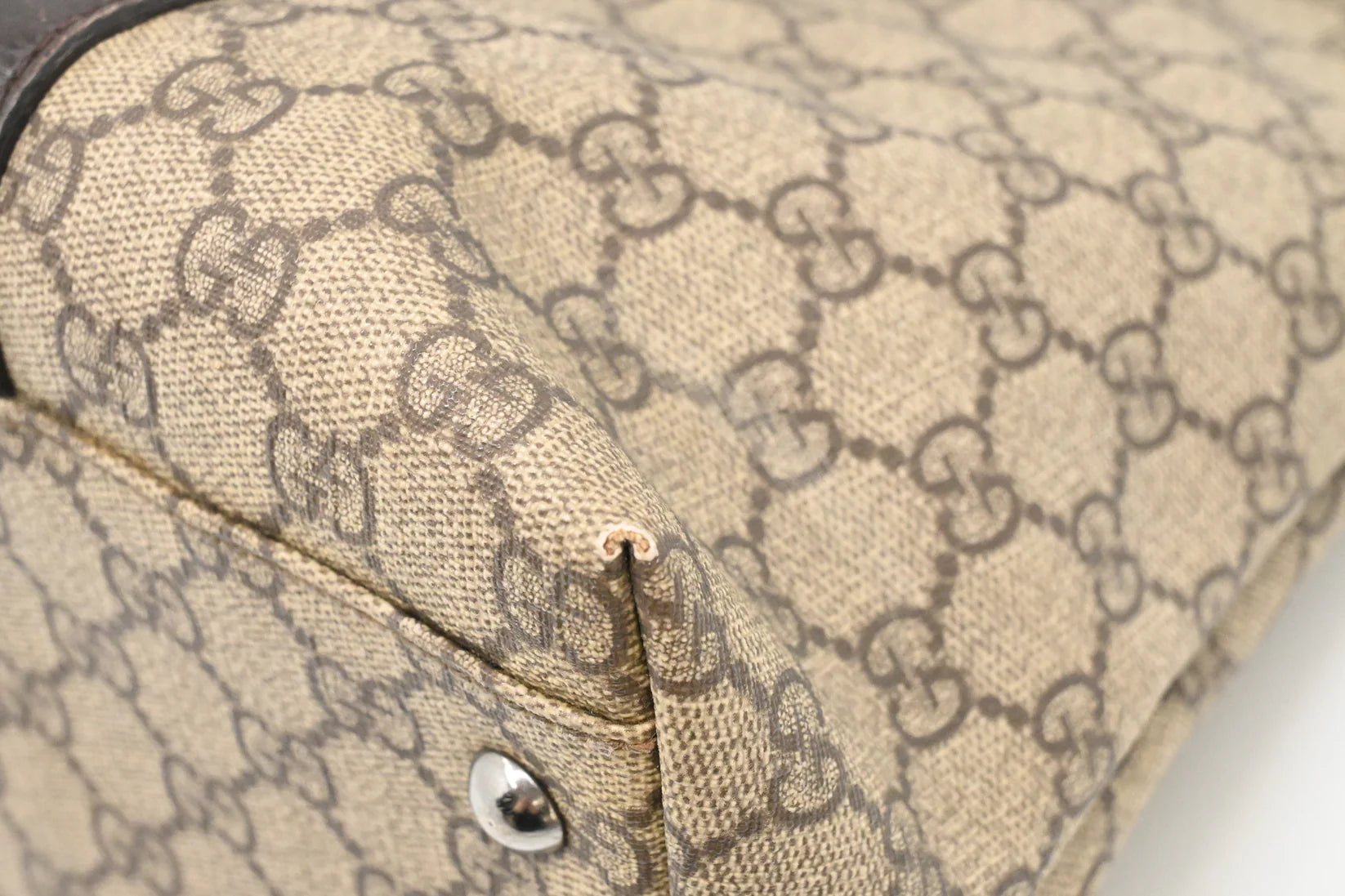 Gucci Supreme Monogram Canvas Tote Bag