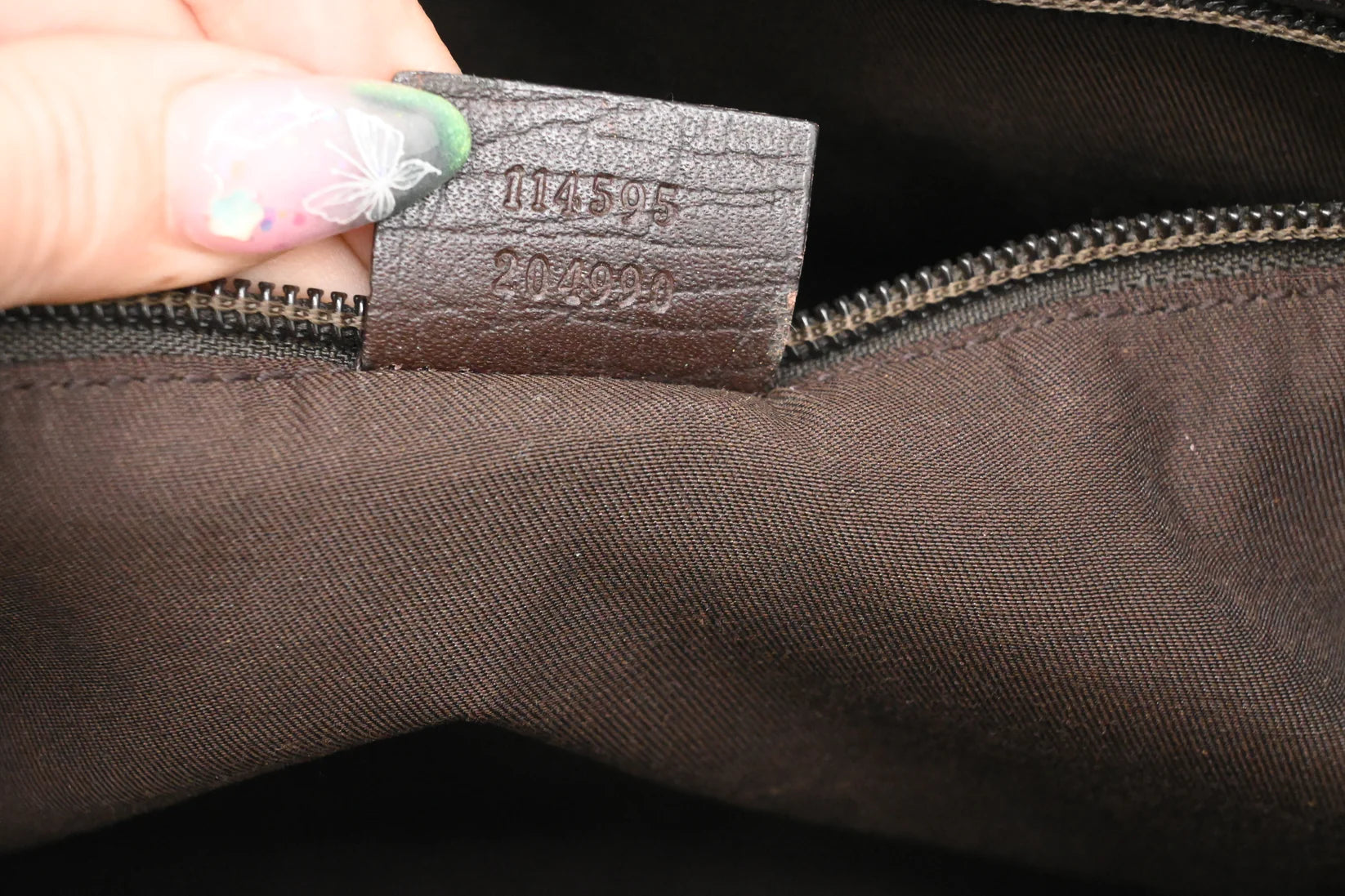 Gucci Supreme Monogram Canvas Tote Bag