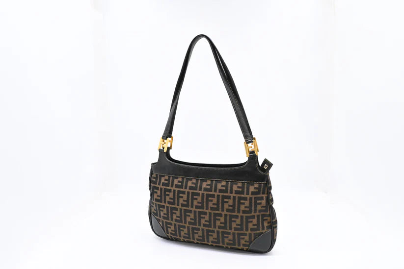 Fendi Shoulder Bag in Zucca Canvas