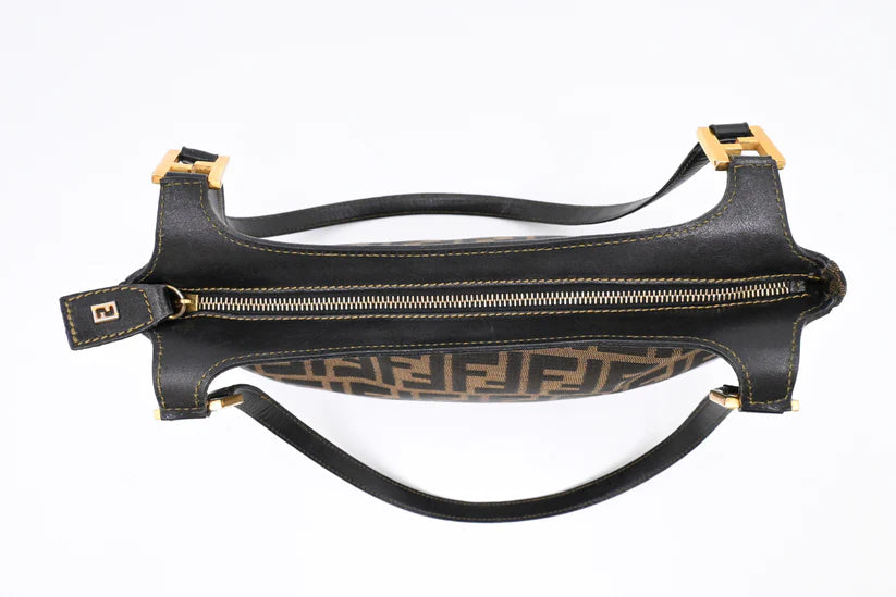 Fendi Shoulder Bag in Zucca Canvas