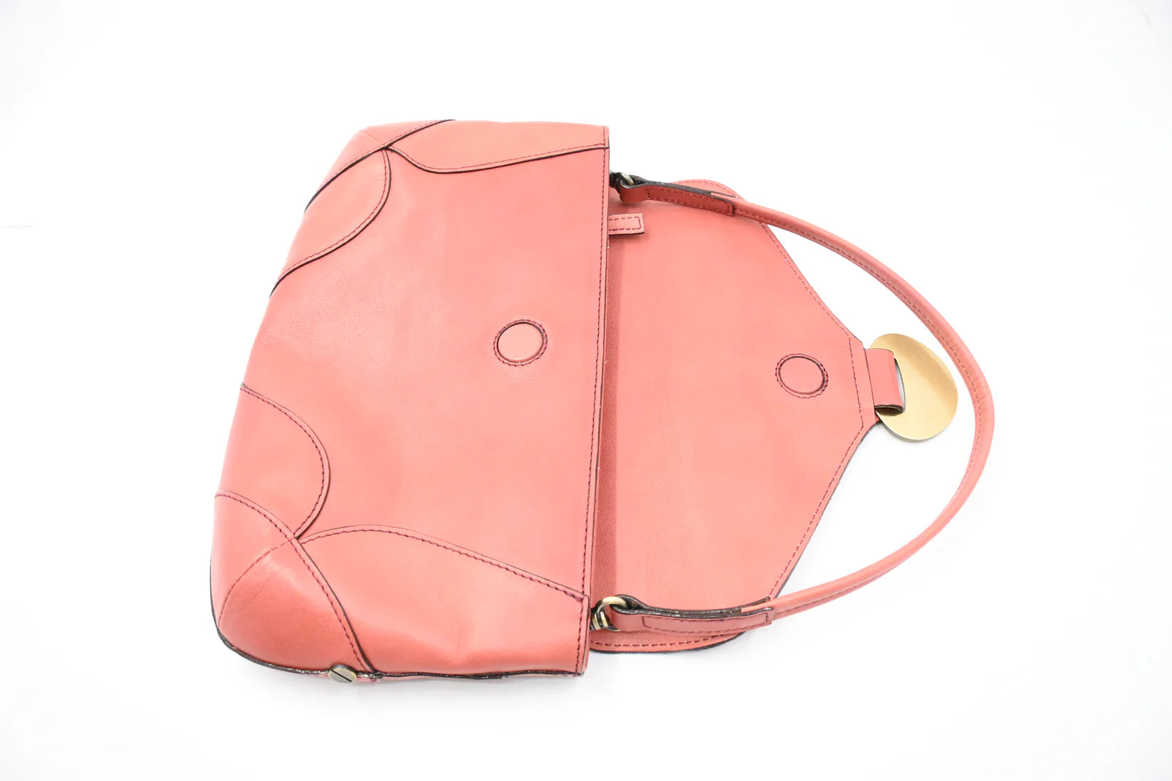 Chloe Shoulder Bag in Pink Leather